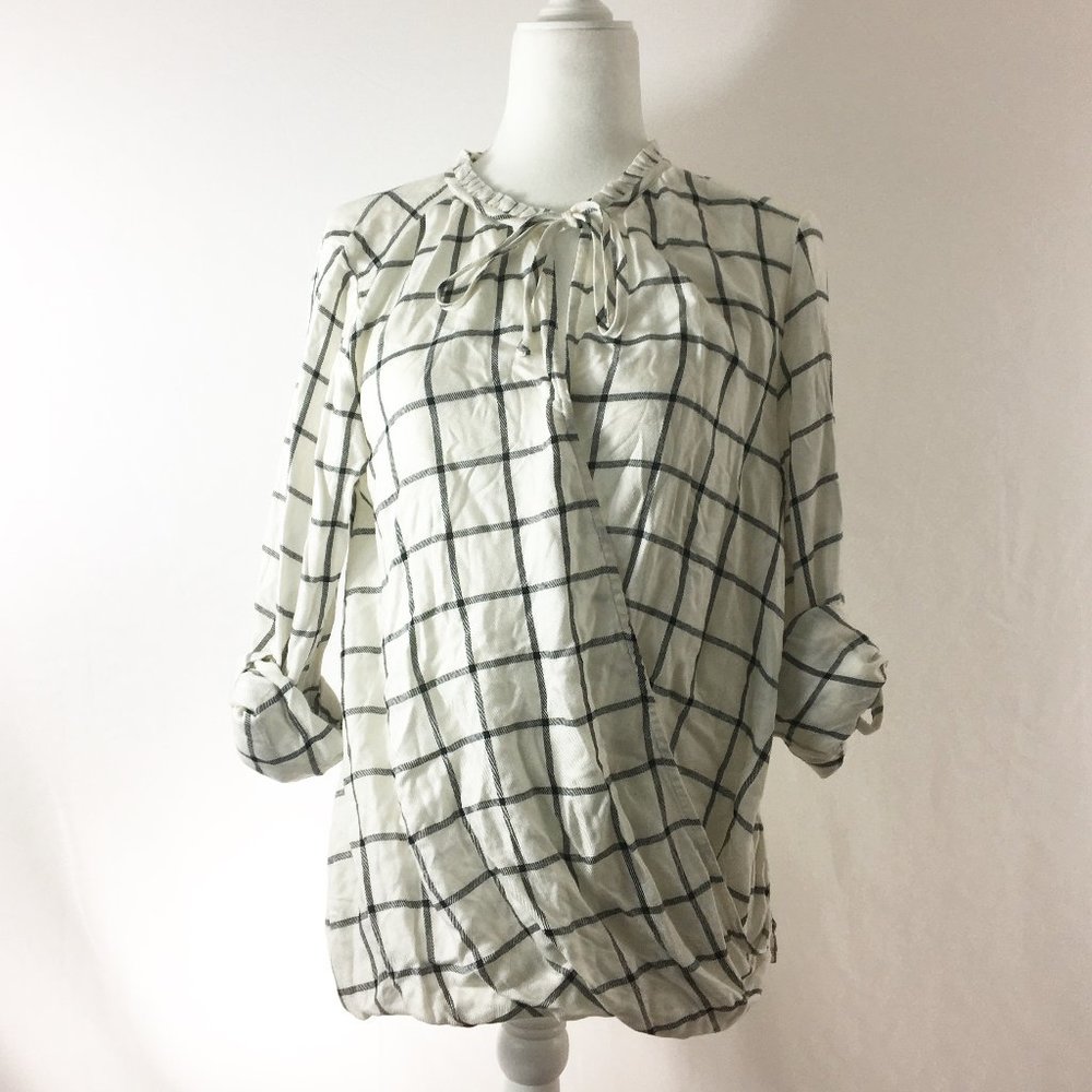 Tiffany Plaid Ruffle Collar with Ties Top M NWT